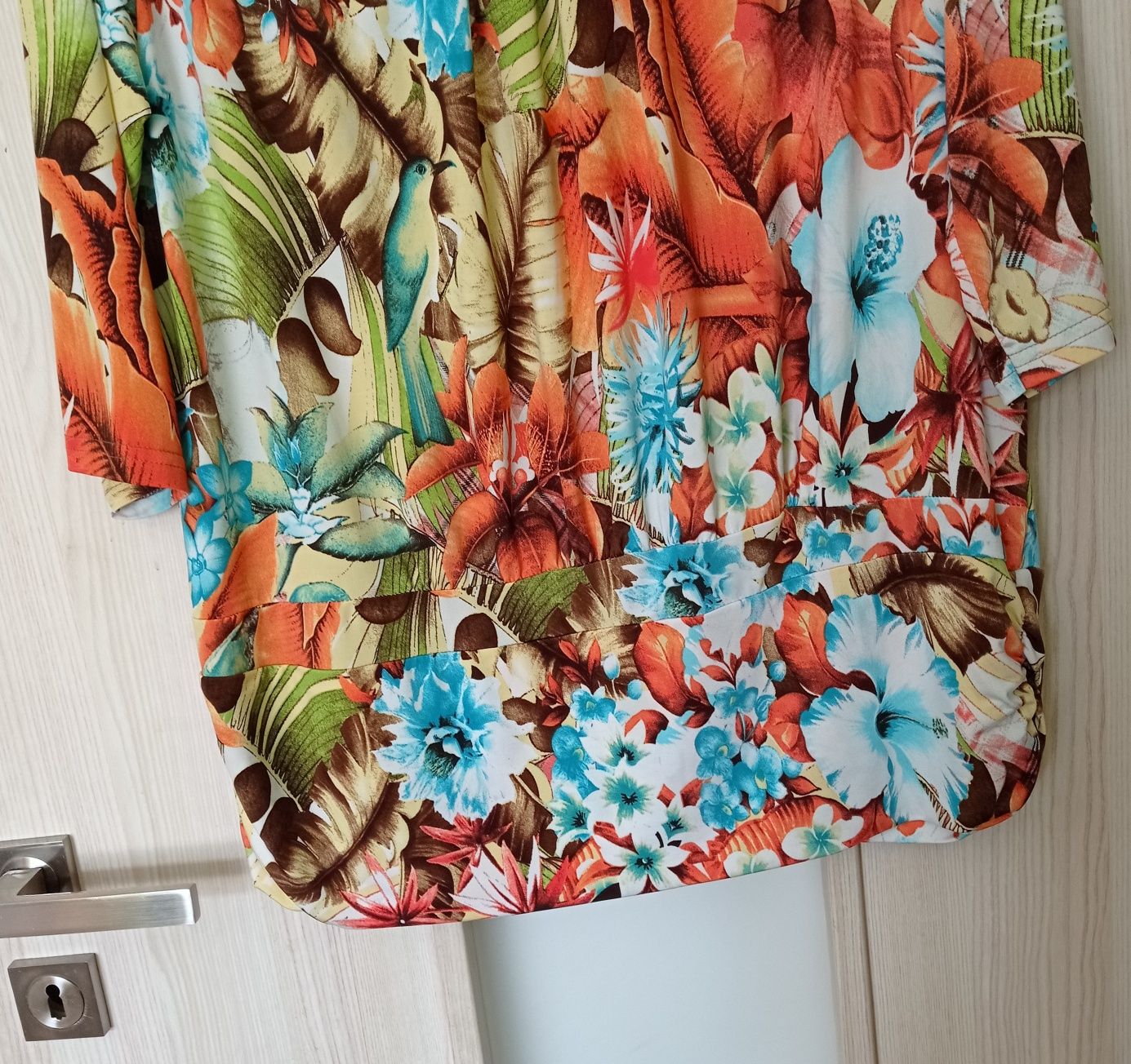 Bluzka damska elegancka przewiewna rozmiar 2 XL 44 stan bardzo dobry
