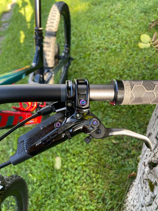 TREK Slash 8 Gen.5 L
