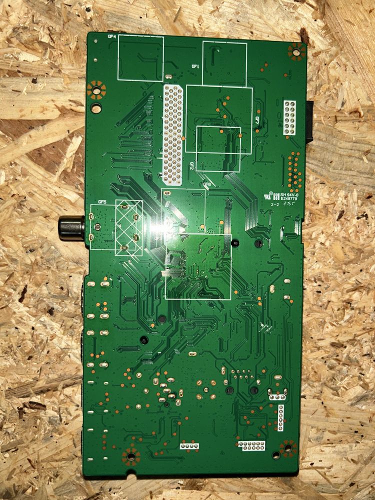 Placa principal Vestel 17MB185