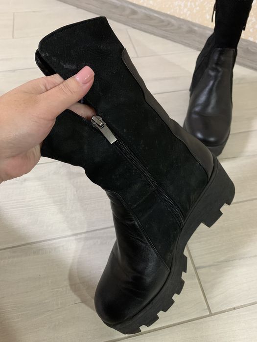 Зимові жіночі чоботи