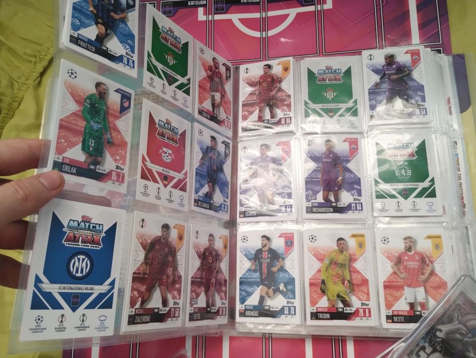 Topps match attax extra 2024/2025 karty Messi goat Golden Black opis