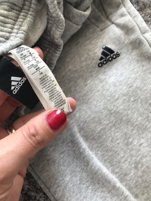 Calções adidas 11-12 anos