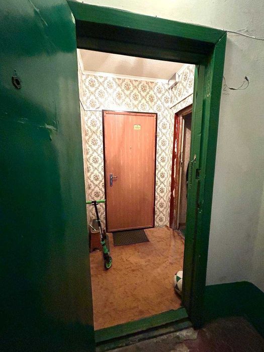 1 кімн. 1/9, без боргів, 2 мкрн. – Лівий берег