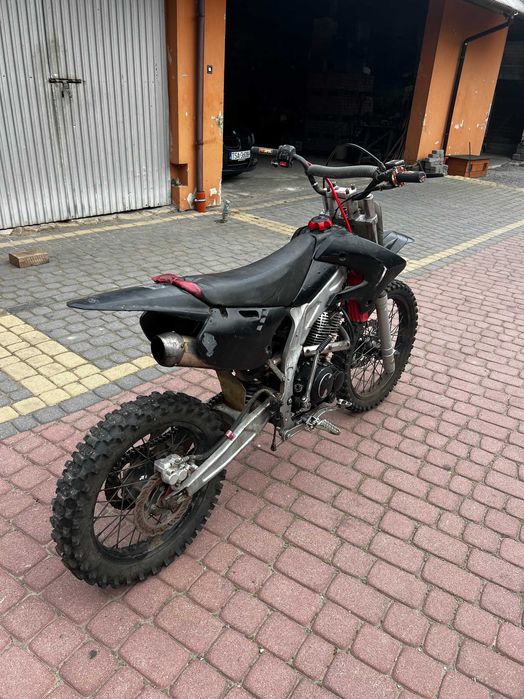Cross Loncin 200cc