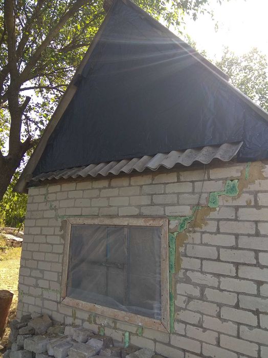 находится на хуторе без задолжности ,    как вариает  здам под