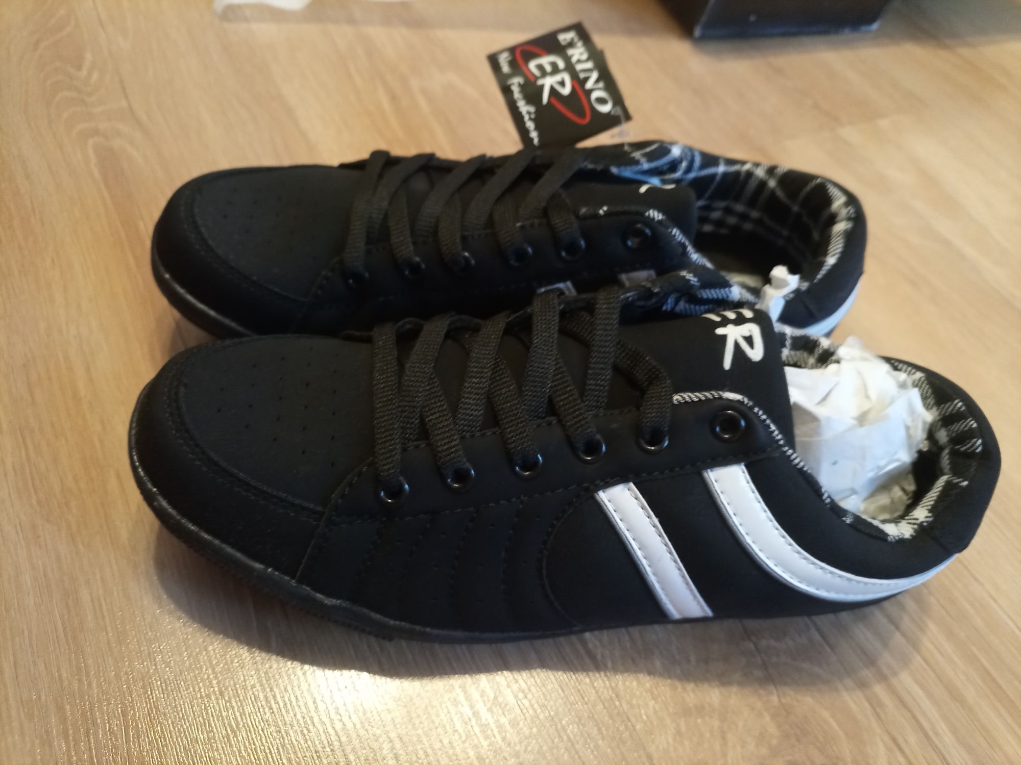 Nowe buty damskie 41