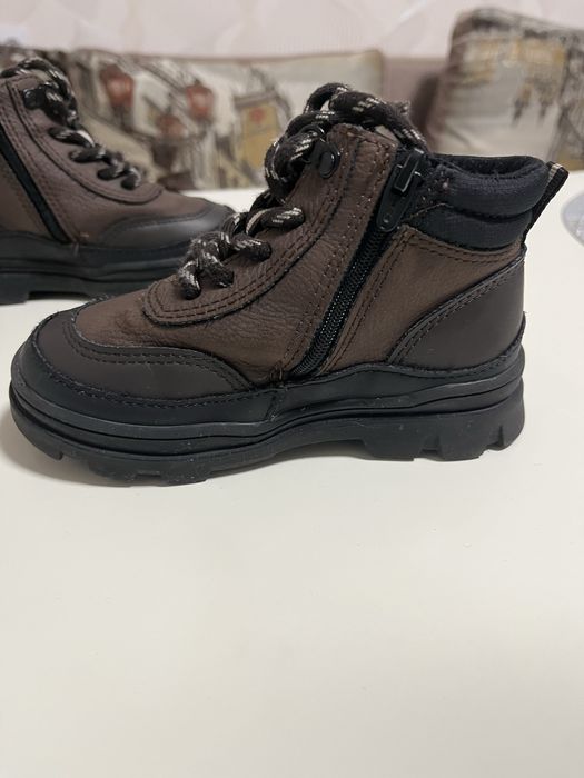 Продам чобітки ZARA , 23 розмір, осінь