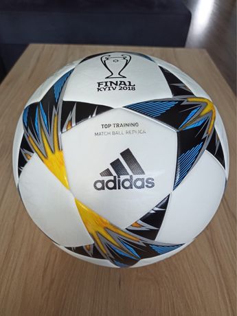 Pilka Adidas Champions League