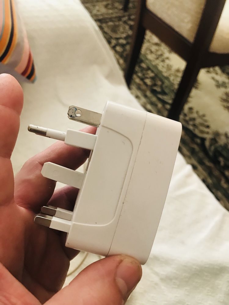 Adapter Sieciowy Wtyczka - Przejściówka EU / UK / US / JP / AUS / NZ