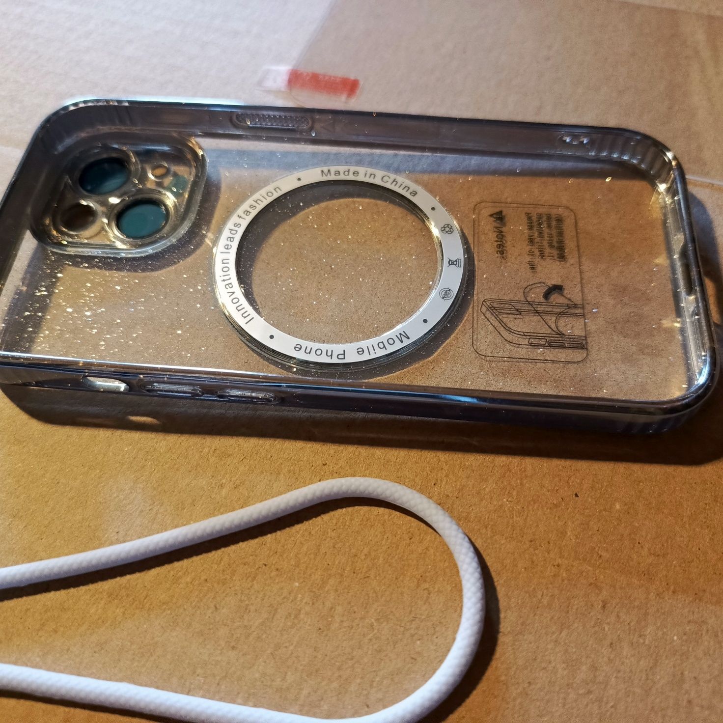 Plecki do Apple iPhone 15 ze szkłem