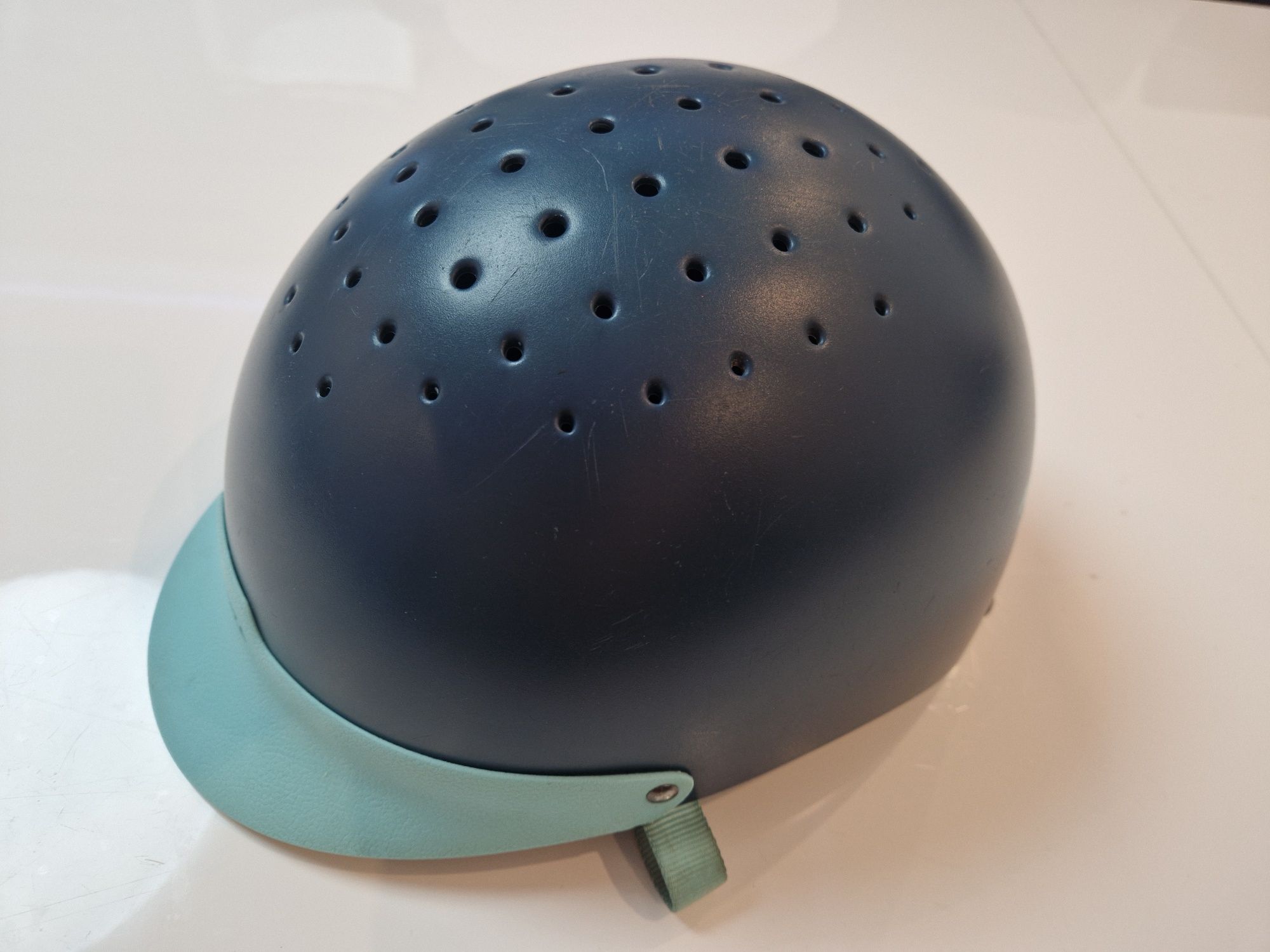 Kask jeździecki dziecięcy