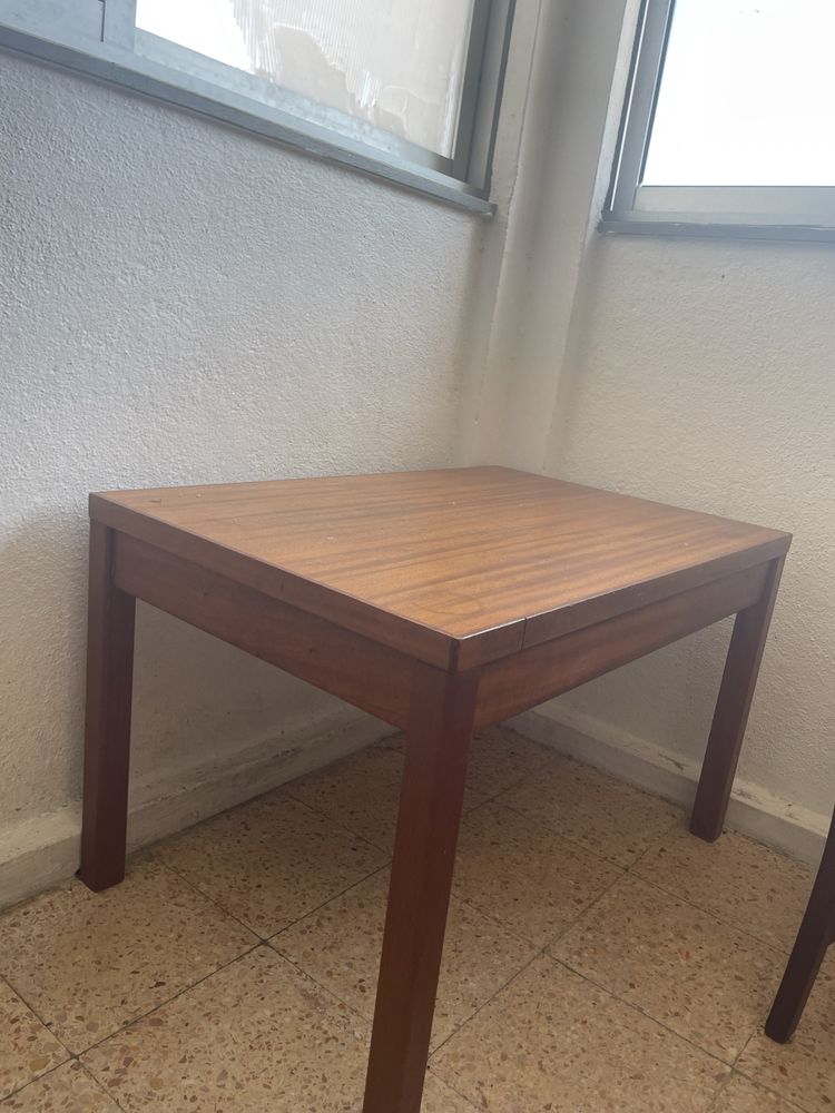 Mini mesa de madeira