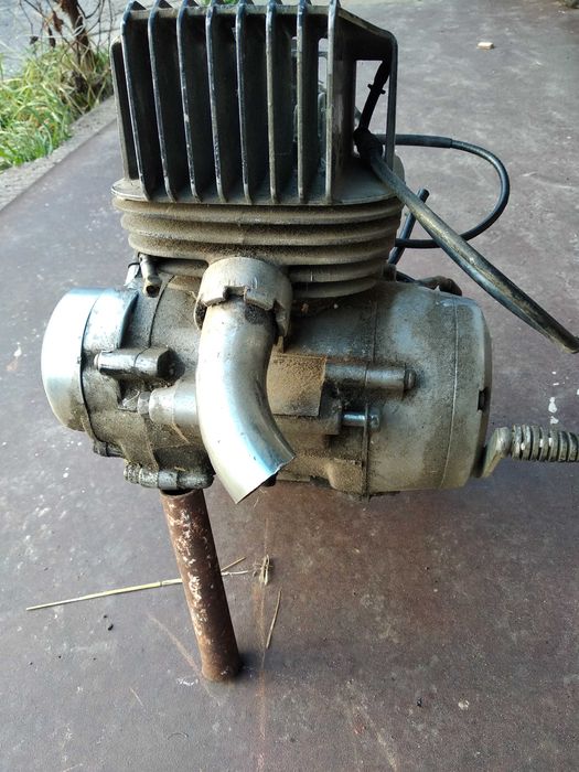 Мотор  до  мотоцикла