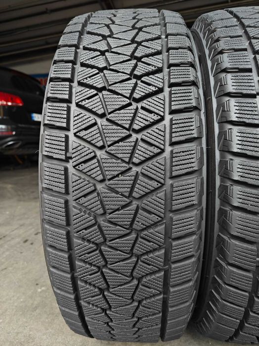 R17 225 65 шини зимові Bridgestone Blizzak DM-2 арктичні липучки