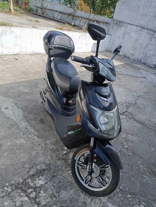 Moto elétrica top