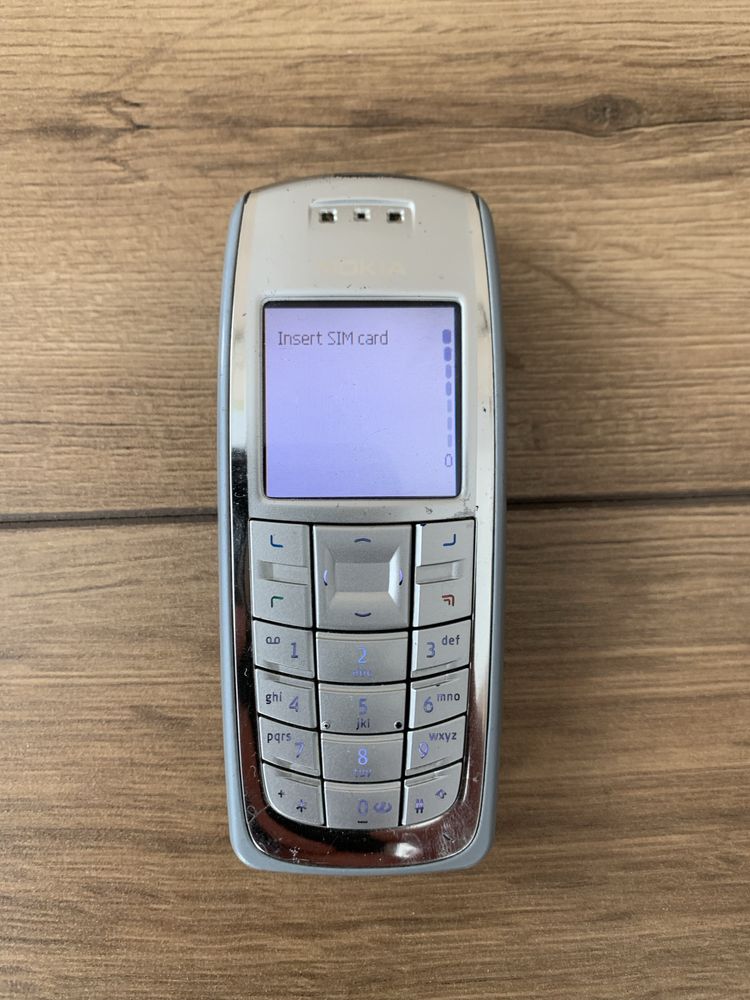 Telefon komorkowy Nokia 3120