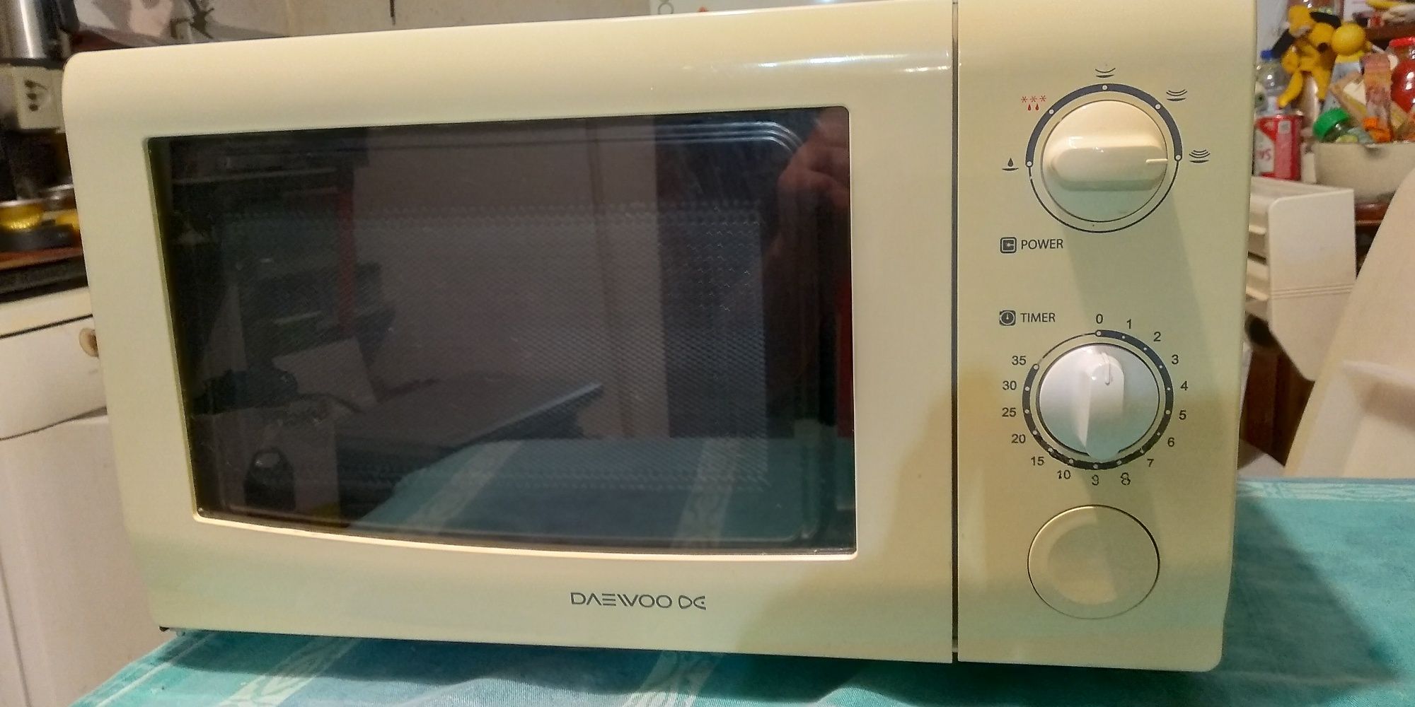 Microondas Daewoo pouco uso