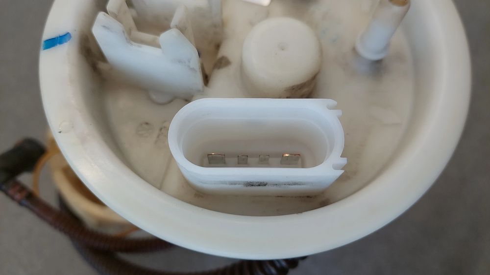 Bomba de combustível AUDI A4 (8E2, B6)