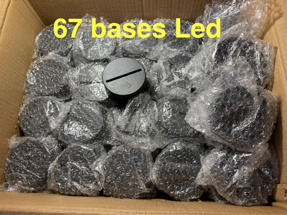 Maquina laser mais material pronto a trabalhar