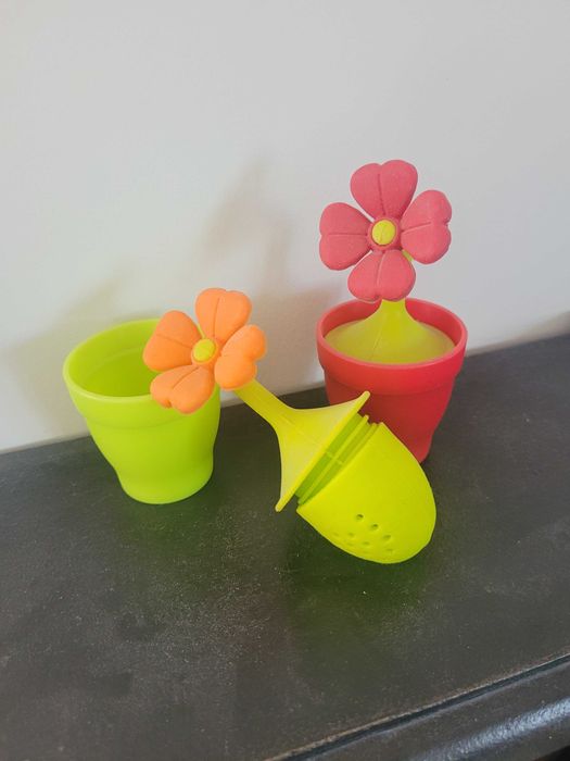 Zaparzaczki do herbaty, kwiatuszki, 2 szt.