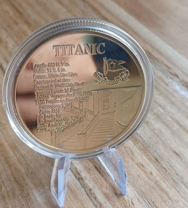 Moeda Titanic Pintadas - 2 Unidades Disponíveis