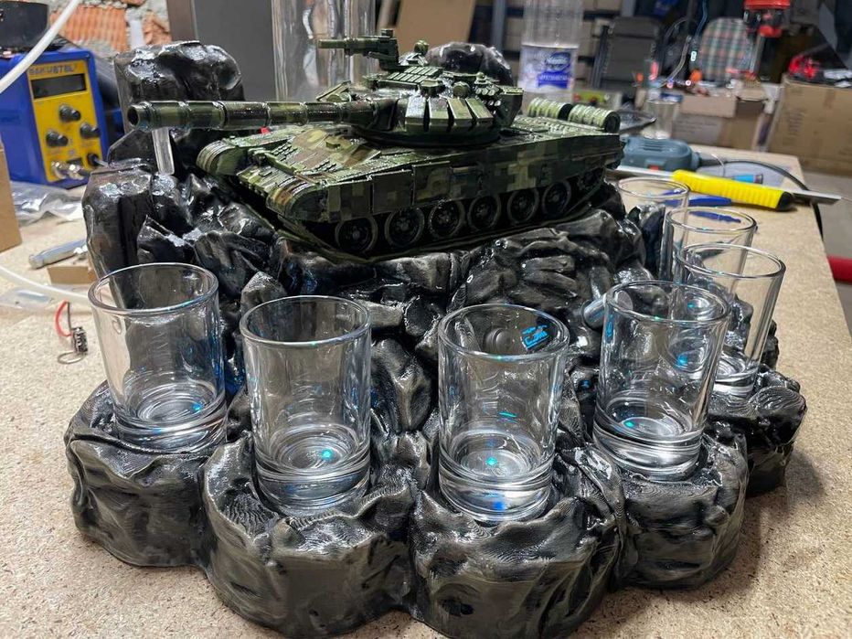 Автоматичний наливатор Танк Premium на 7 чарок авторозлив подарунок