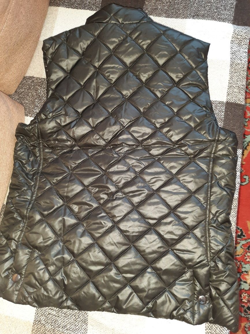 Жилетка мужская XL,