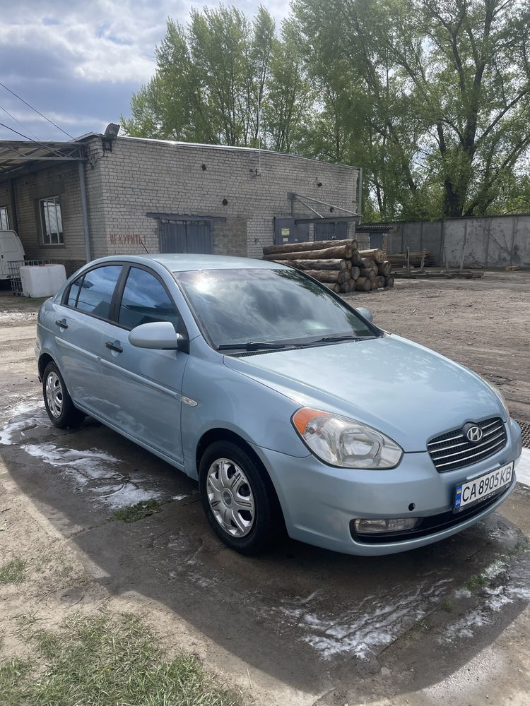 Продам Hyundai Accent