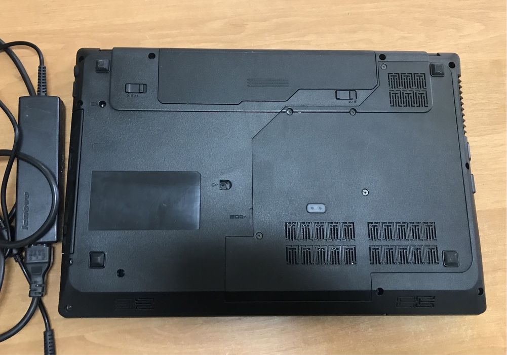 Продам бу Ноутбук Lenovo G575 4500грн.