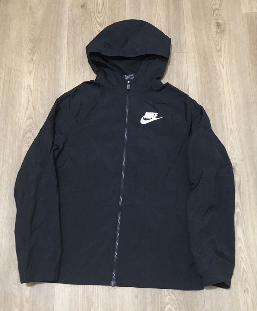 Вітровка Nike жіноча