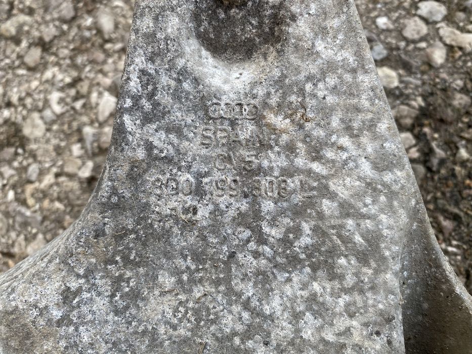 Audi a4b5 a6c5 Passat b5 lapa mocowanie silnika