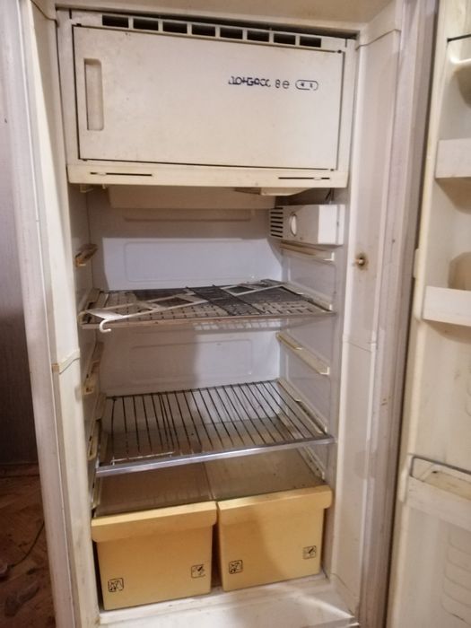 Холодильник Донбасс,для дачі,чи гаражу