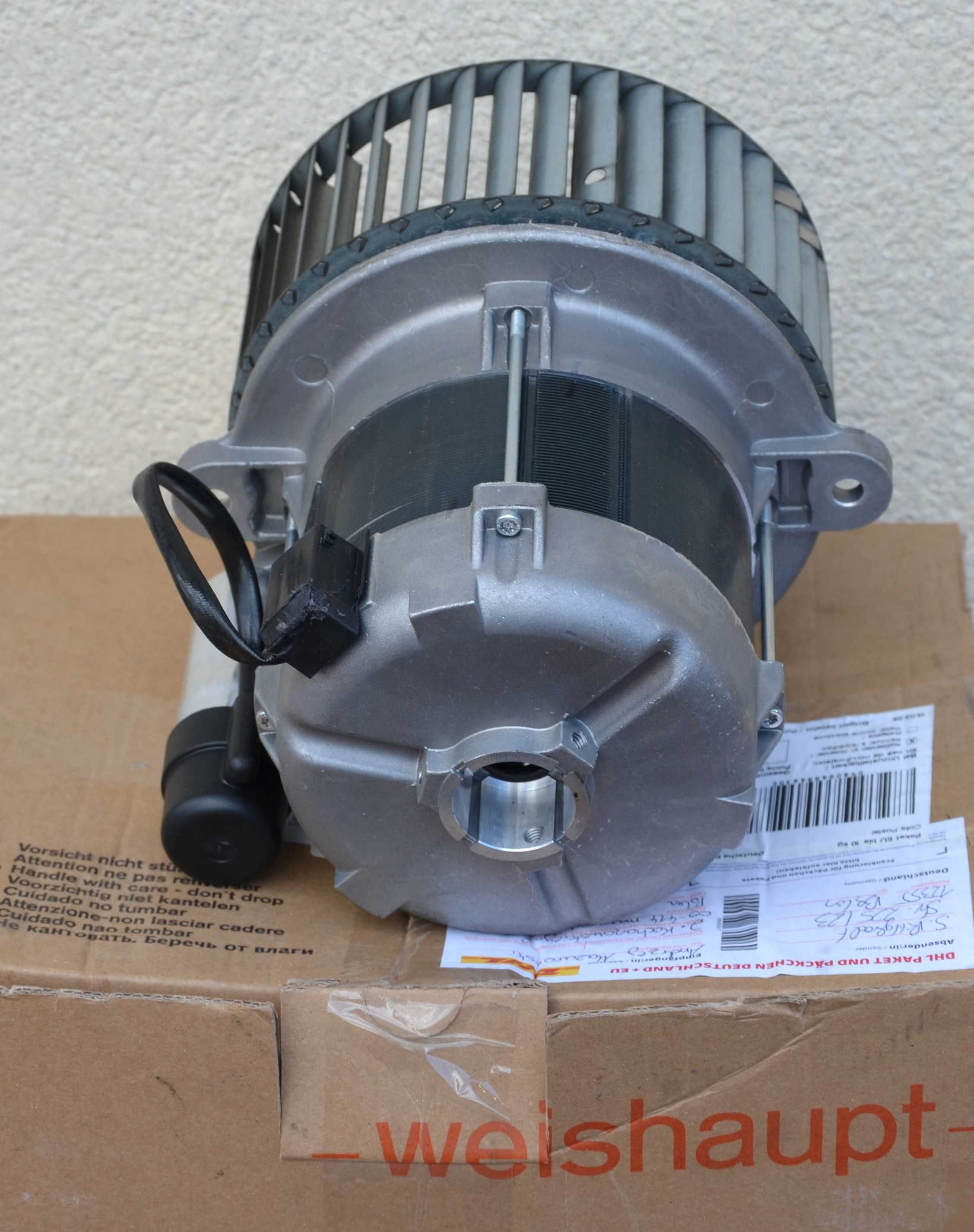 Silnik Weishaupt WL30-C/WG30-C   ECK 05/A-2 + wentylator