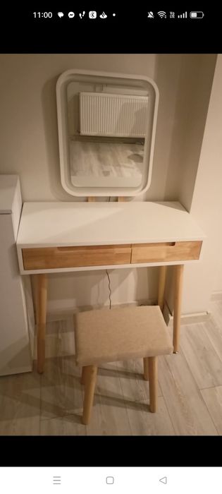 Toaletka z lustrem LED + taboret Promocja