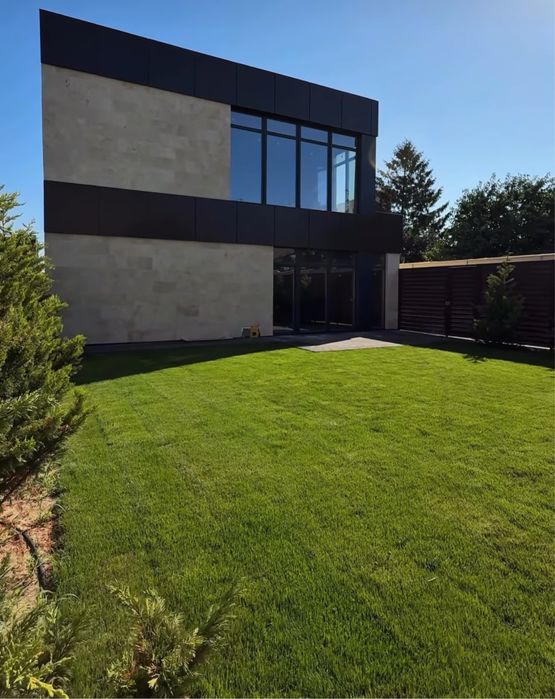 Срочно дом с гаражом| кирпич| подвал|Фонтан|сдан|