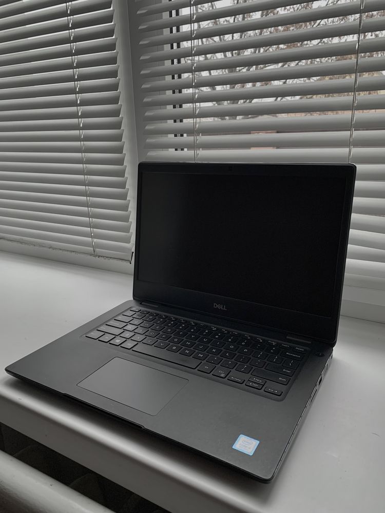 Игровой ноутбук ультрабук Dell / intel core i5 / 8gb DDR4 / 500 HDD