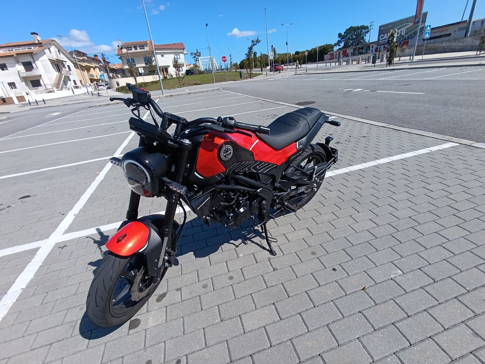 Benelli 125cc leoncino