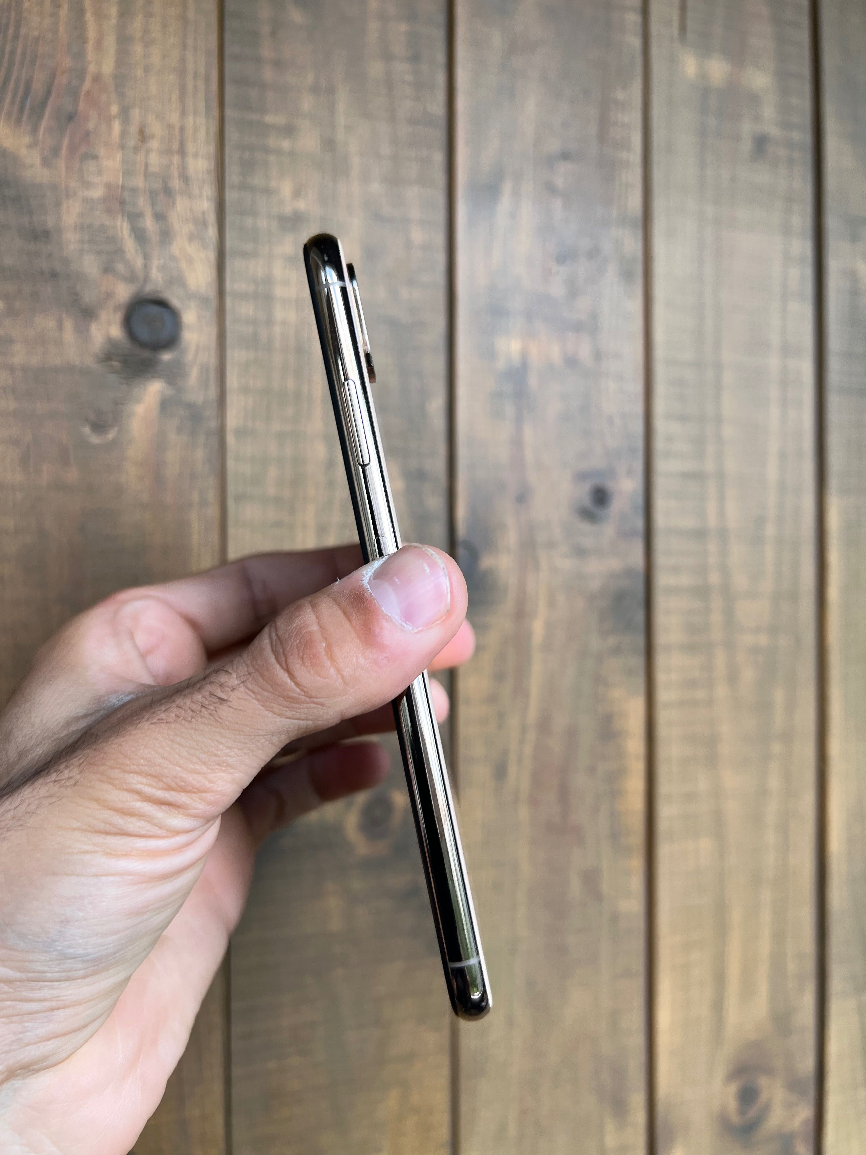 iPhone XS Max 64 Gb 83% neverlock