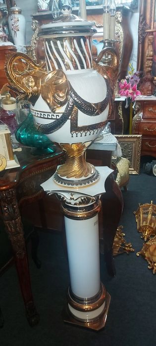 Coluna c/jarrão (Italiano)