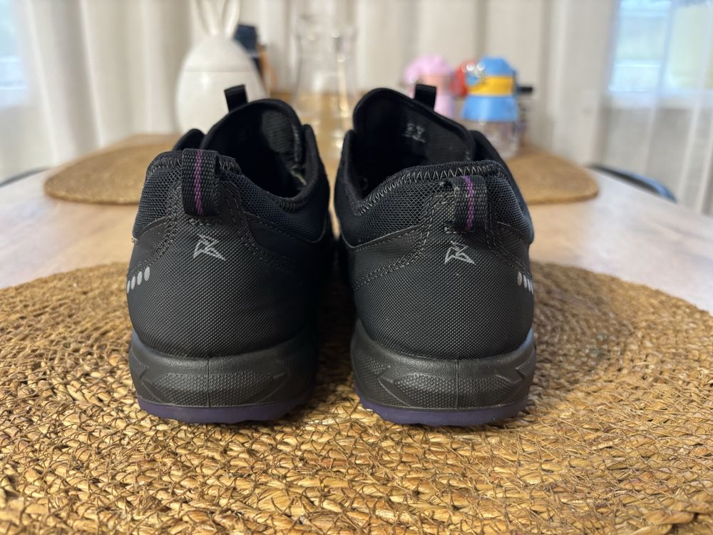 Кросівки ecco на goretex
