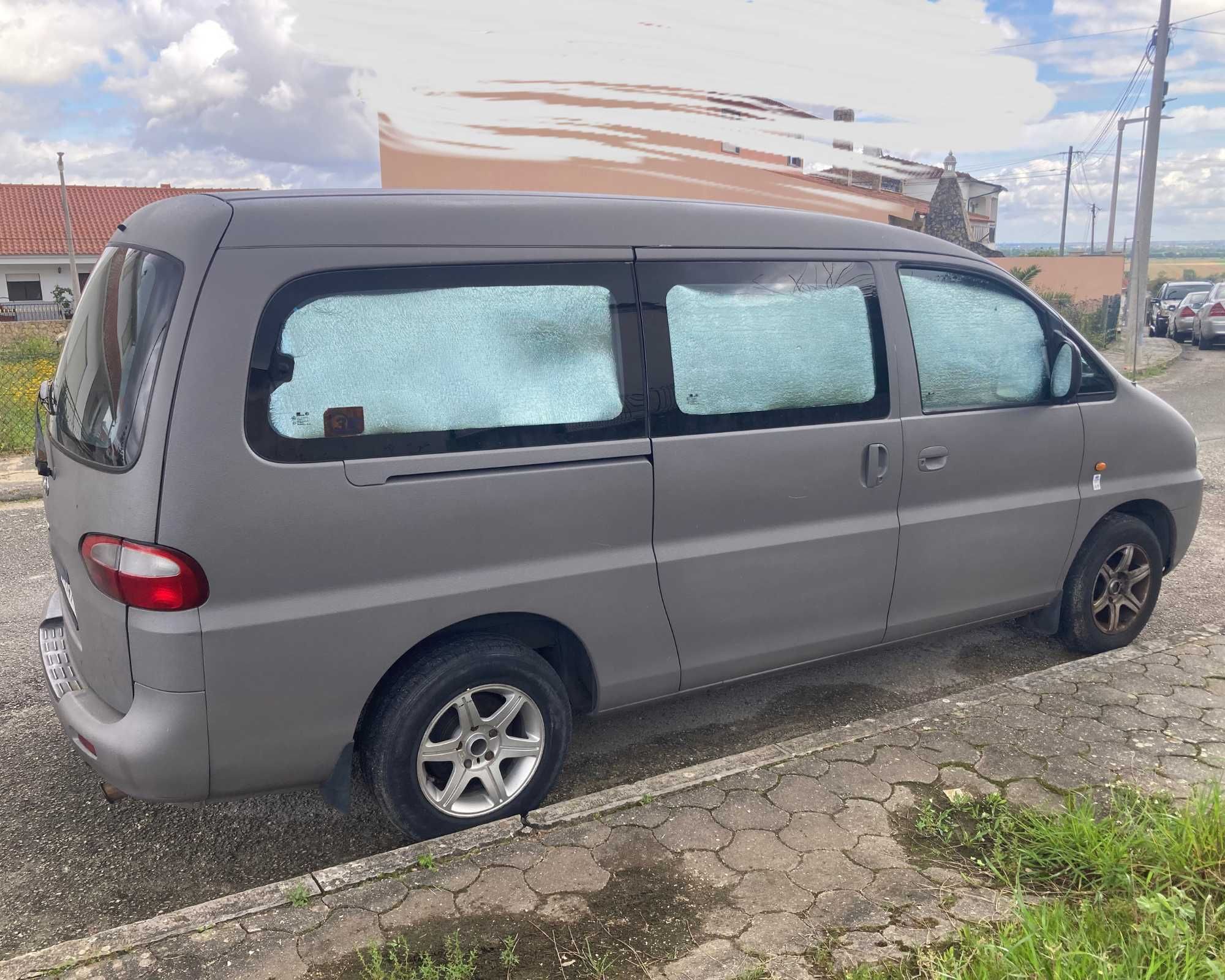 Hyundai H1 9 Lugares + OFERTA Camperbox