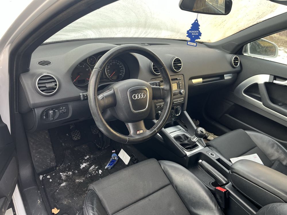 AUDI A3 S3 8P 03-12 3d HATCHBACK fotele wnętrze boczki SLINE skóra
