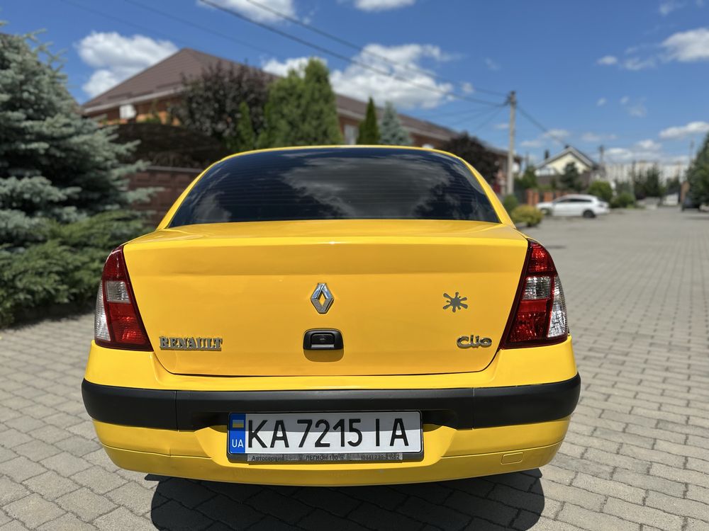 Renault Clio Symbol 2005 року газ/бензин