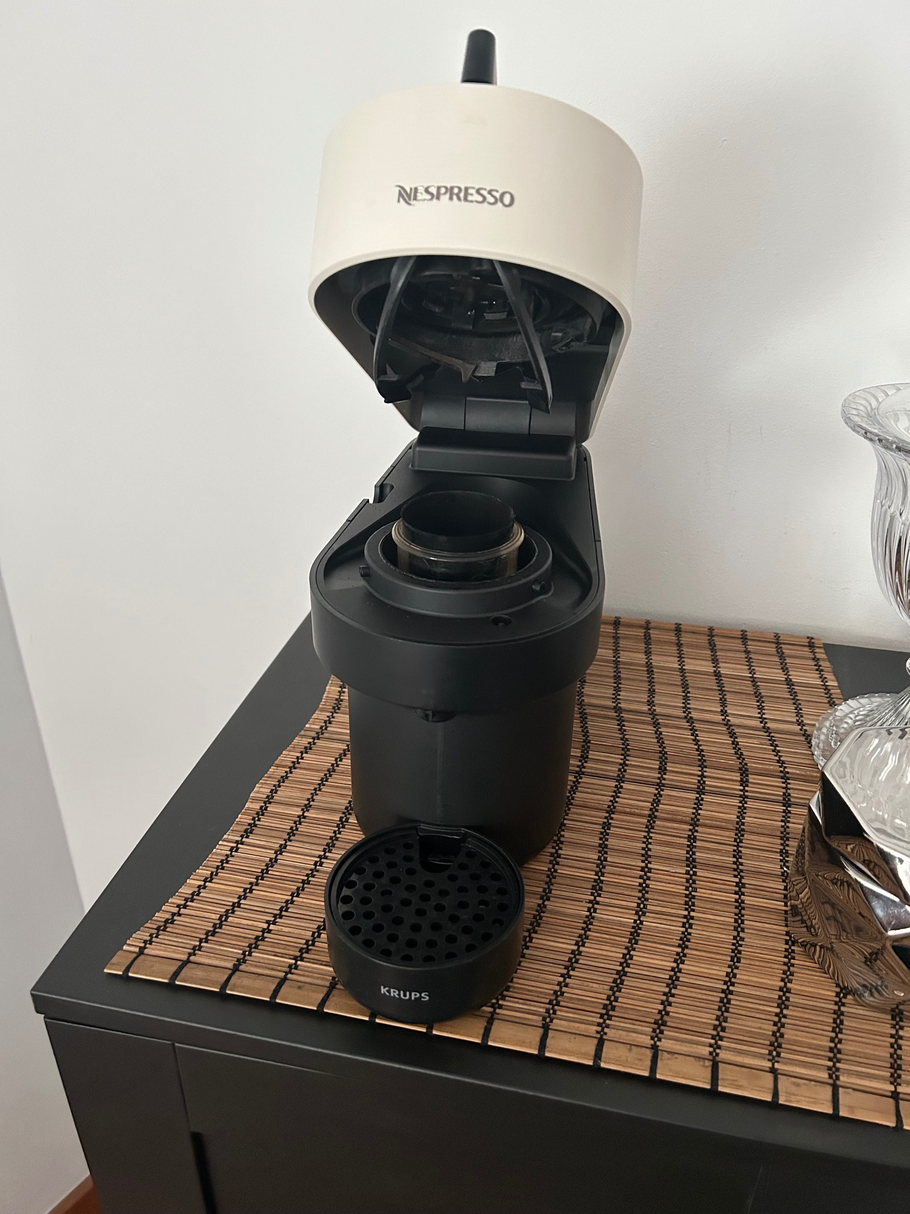 Máquina de Café Krups Vertuo Pop