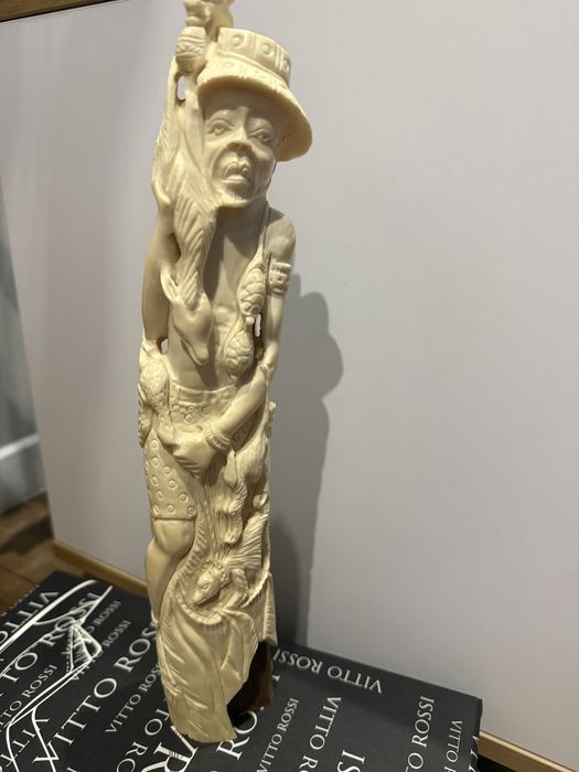 китайская статуэтка изделие фигурка сл. kоsть антиквариат бивень