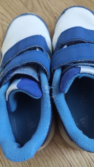Кросівки Adidas 27