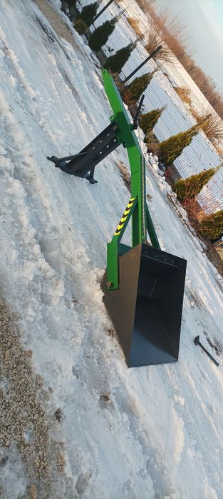 Na tylni TUZ do ciągnika Ładowacz tur tył Łyżka widły