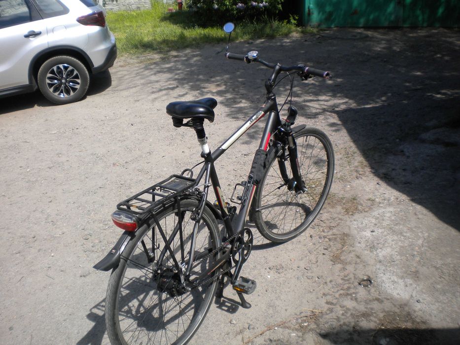 Велосипед дорожный. фирмовый.