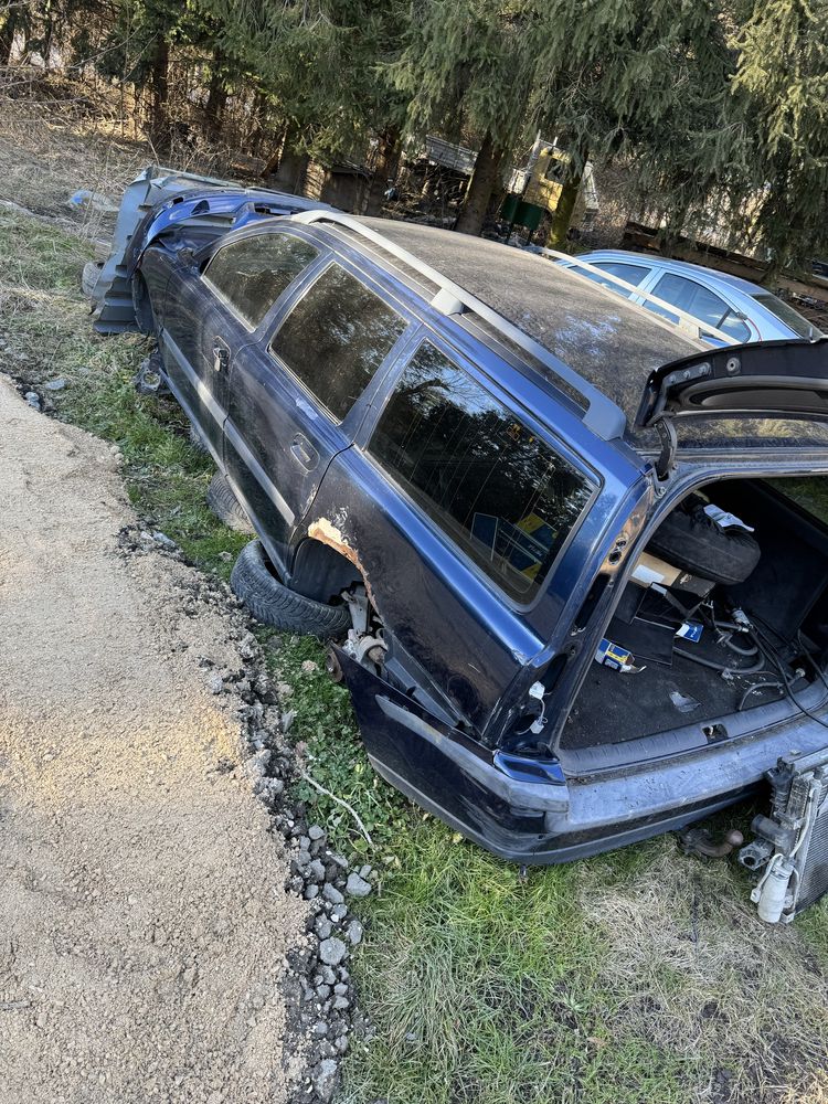 Czesci do Volvo s60/v70 blacharskie i inne