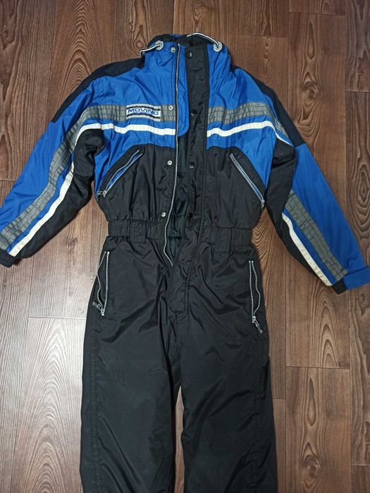 Комбінезон зимовий .